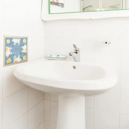 Delightful Piazza Di Spagna With Balcony Appartement *