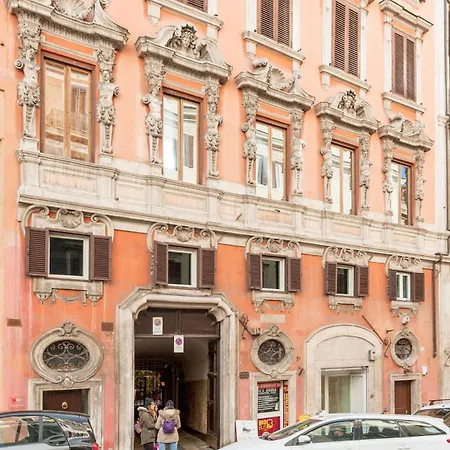 Delightful Piazza Di Spagna With Balcony Appartamento Roma
