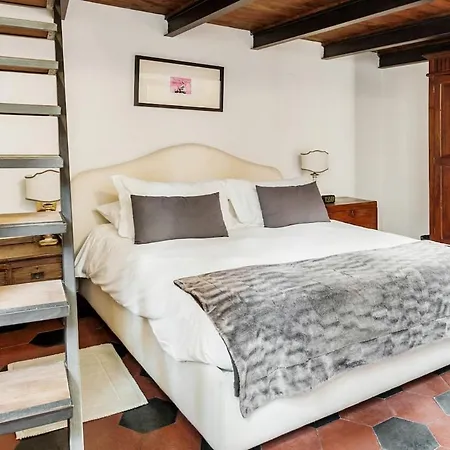 Apartman Delightful Piazza Di Spagna With Balcony